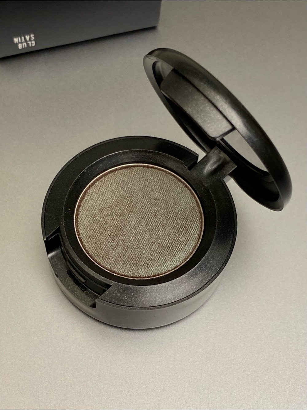 MAC “Club” Eyeshadow